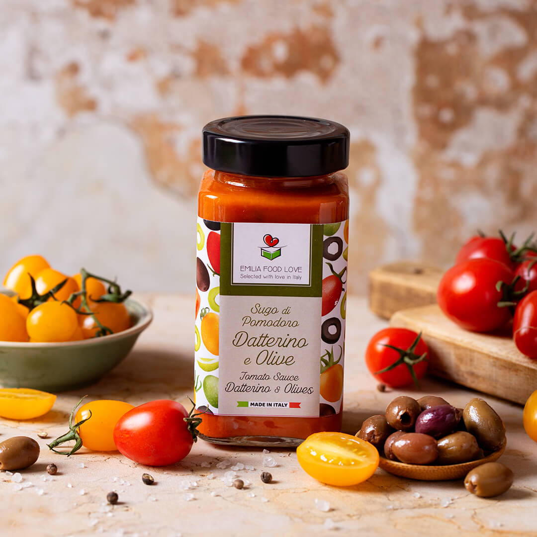 Datterino and Olives Tomato Sauce