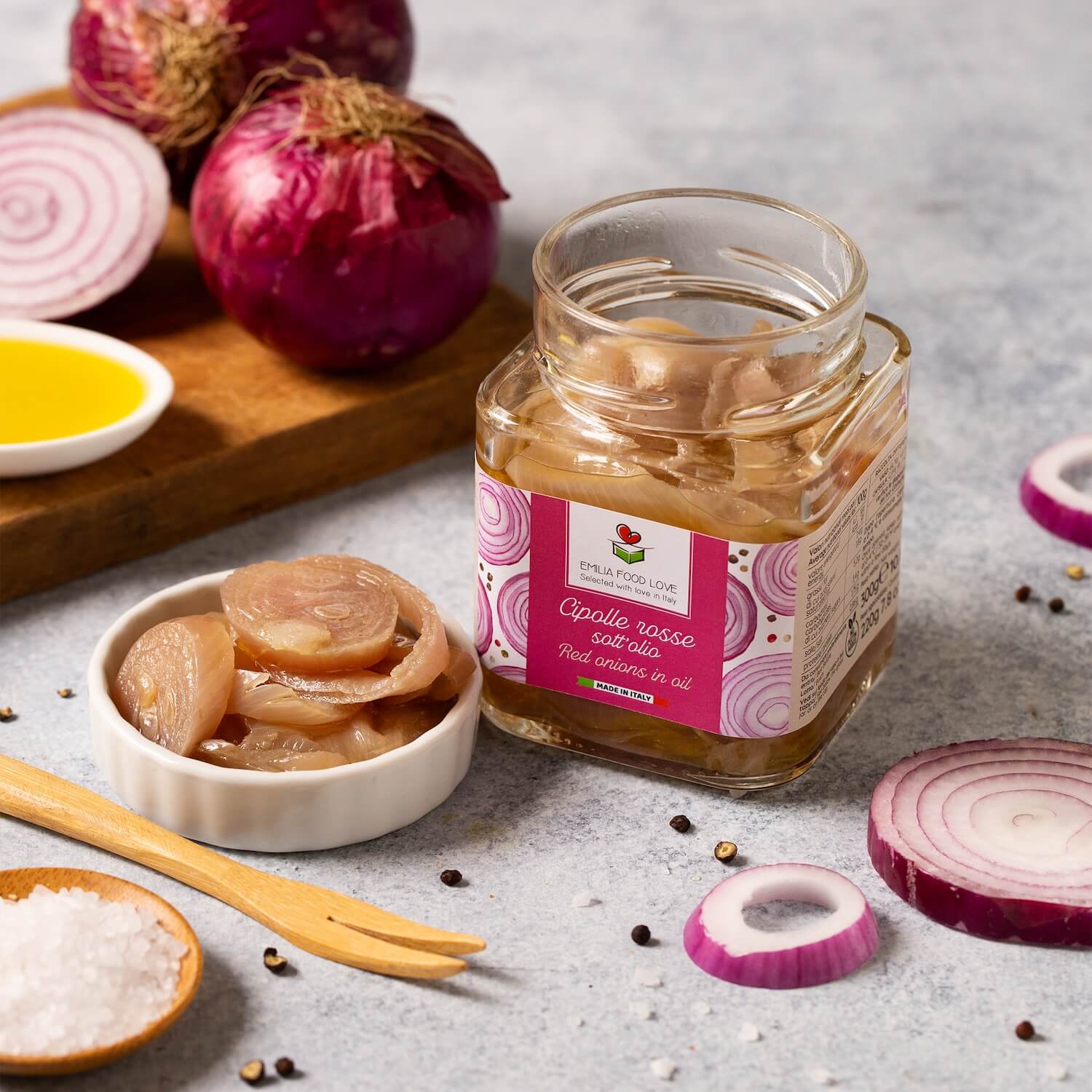 Red Onions in Oil